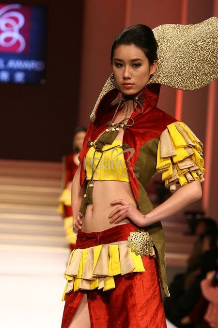 青春演绎中国风时尚 第17届汉帛奖 青春演绎中国风时尚 第17届汉帛奖