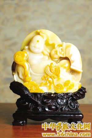 黄龙玉雕《皆大欢喜》 黄龙玉雕《皆大欢喜》