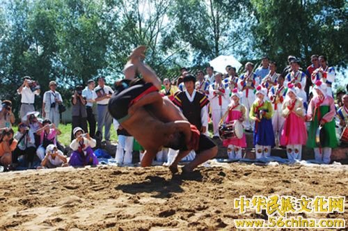 朝鲜族摔跤 朝鲜族摔跤