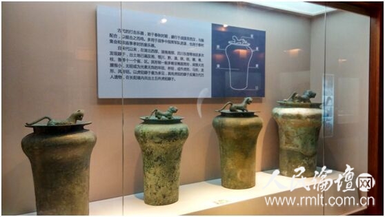 出土的古代乐器(摄于长阳博物馆)