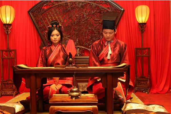 四大中国传统婚礼习俗须知 \