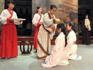 古代嘉礼,也是汉民族女孩成人礼--笄礼 \